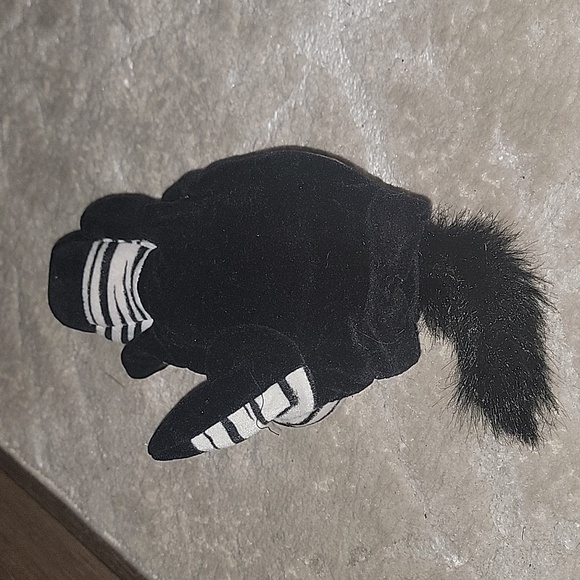 (J2) Zebra Hand Puppet Plush Creations - Picture 4 of 6